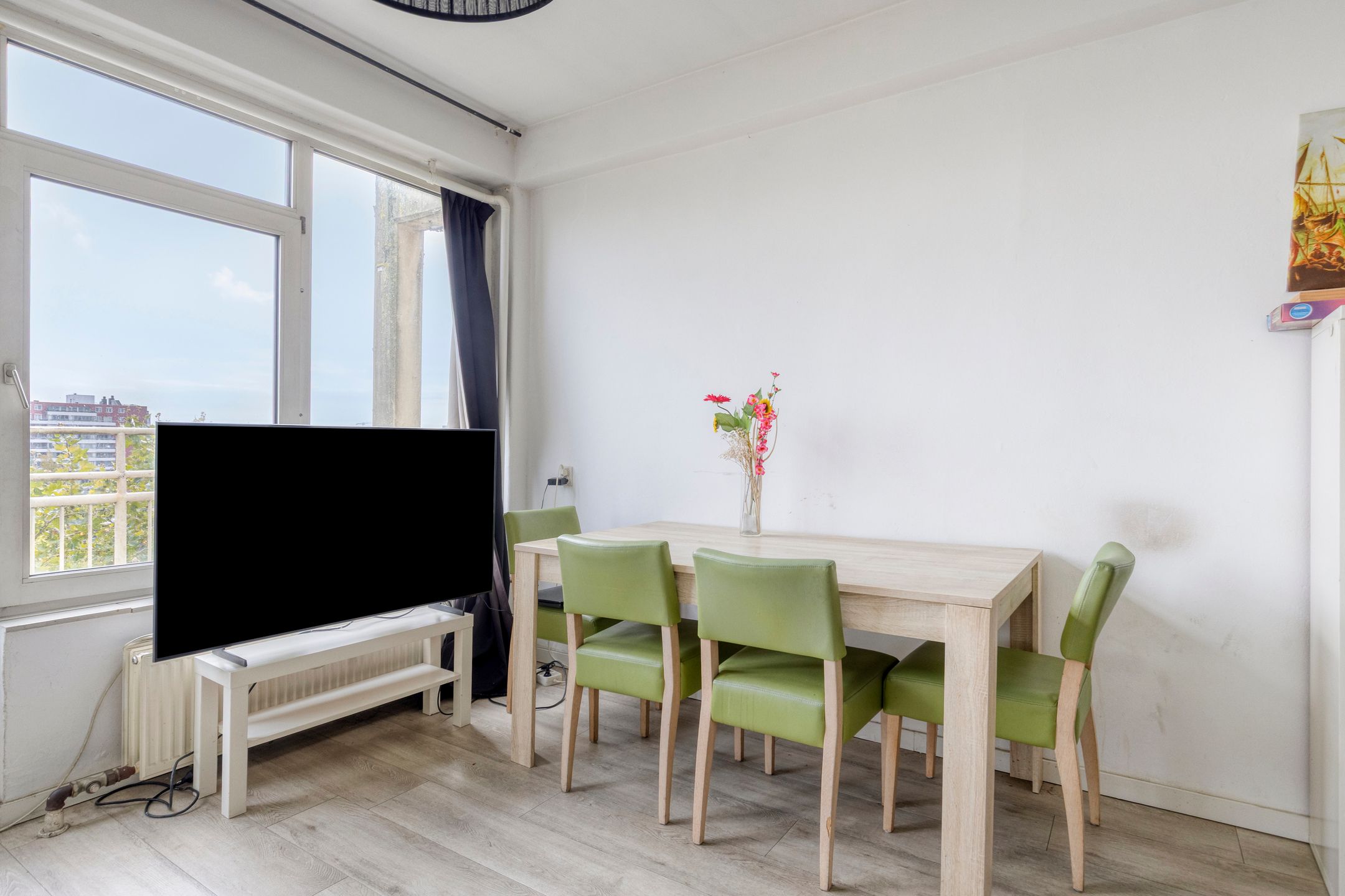 Photo 12 of Cornelis van Vollenhovenstraat 52