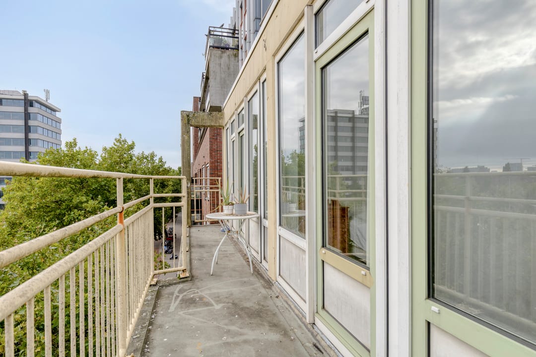Photo 16 of Cornelis van Vollenhovenstraat 52