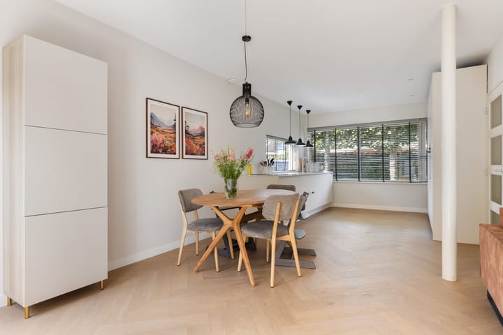 Photo 3 of Ter Hulstraat 14