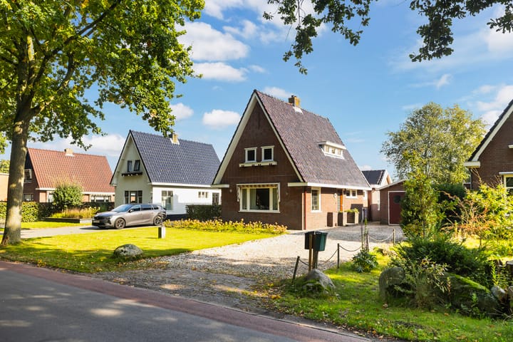 Foto 2 van Miedloane 6