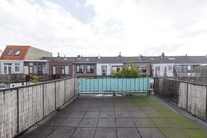 Tussenwoning te huur: Generaal Cronjéstraat 132RD, Haarlem