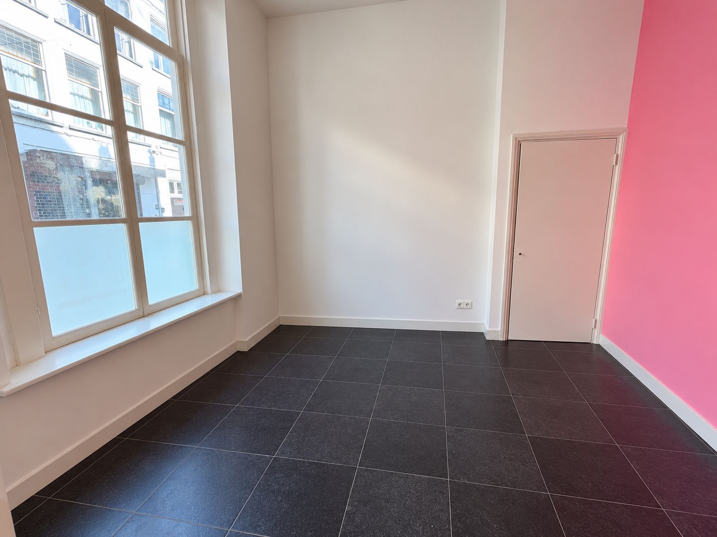 Bekijk foto 5 van Reigerstraat 1