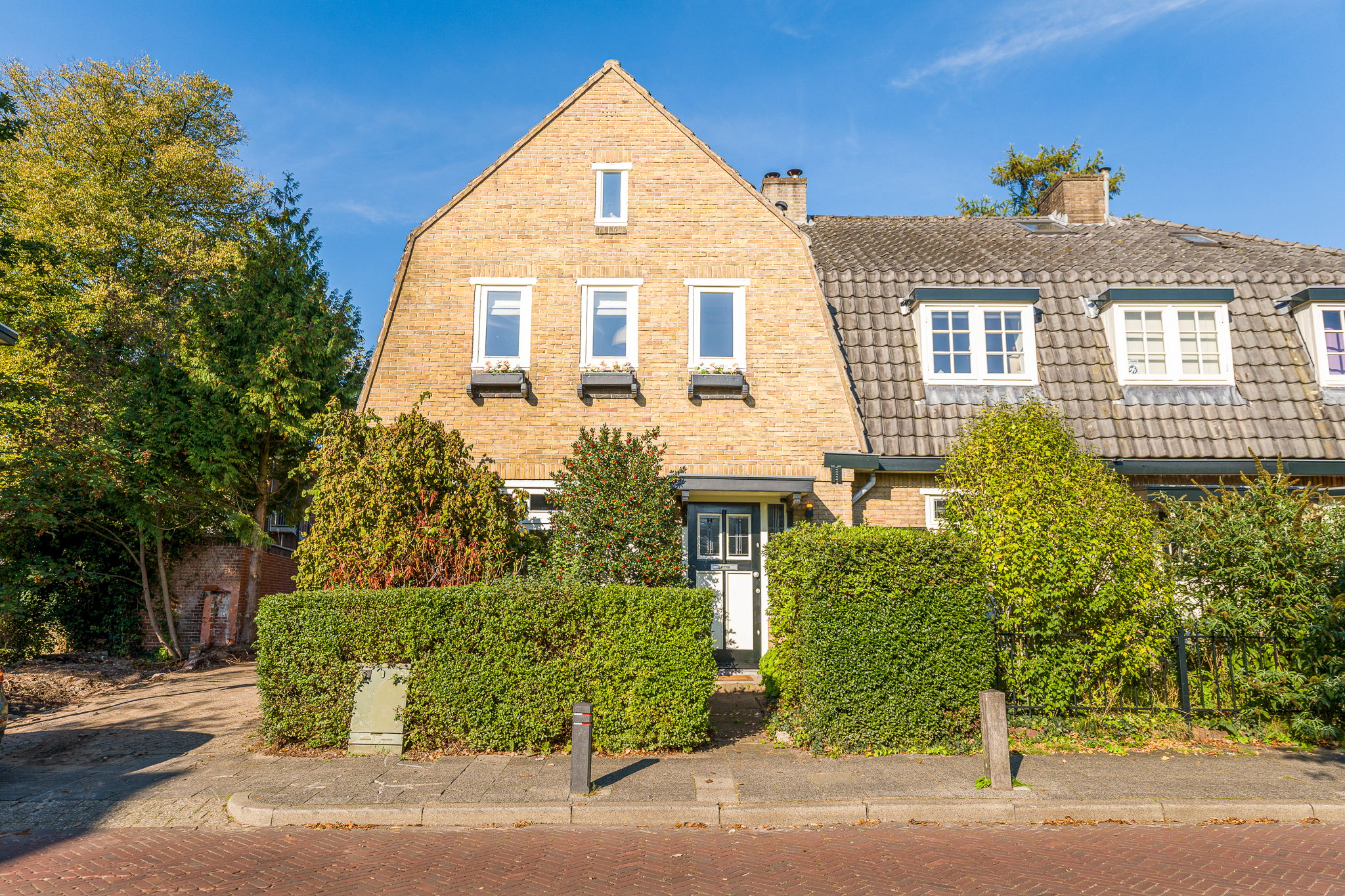 Badhuislaan 8 