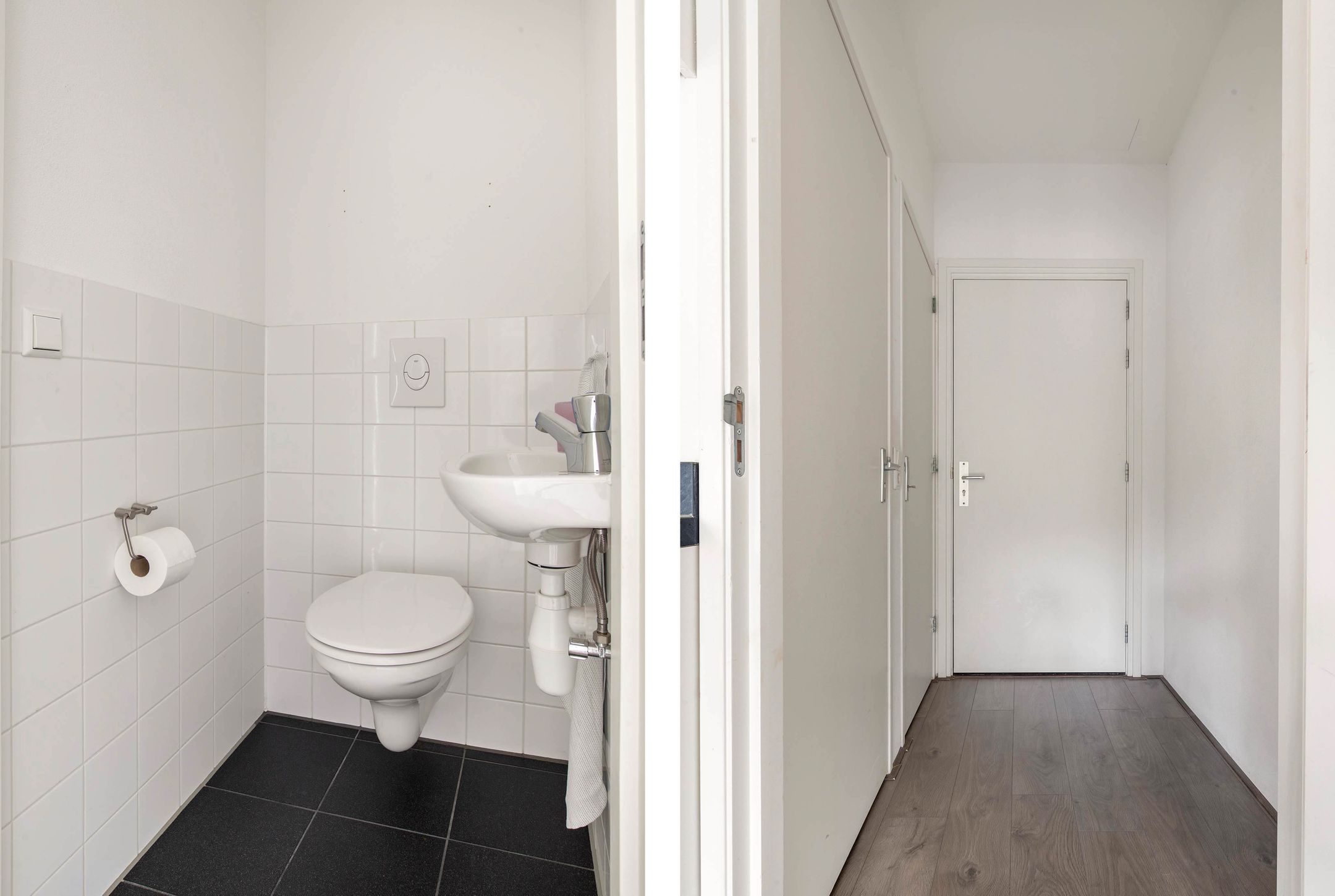 Photo 15 of Rogier van der Weydestraat 1-B15