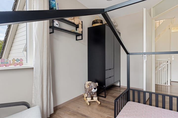Twee-onder-één-kap te koop: Pastoor J H Wesselstraat 1, Coevorden