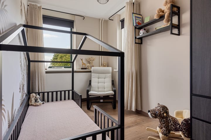 Twee-onder-één-kap te koop: Pastoor J H Wesselstraat 1, Coevorden