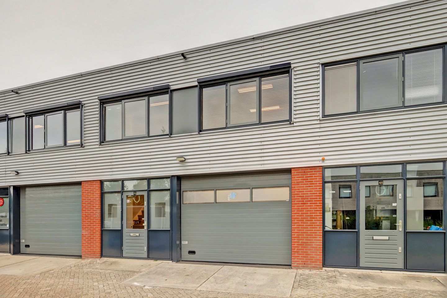 View photo 1 of Marconistraat 46