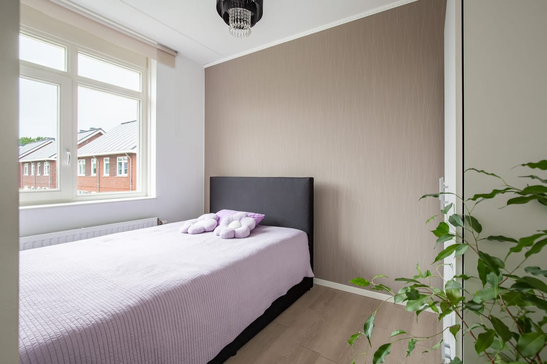 Photo 11 of Sportveldstraat 28
