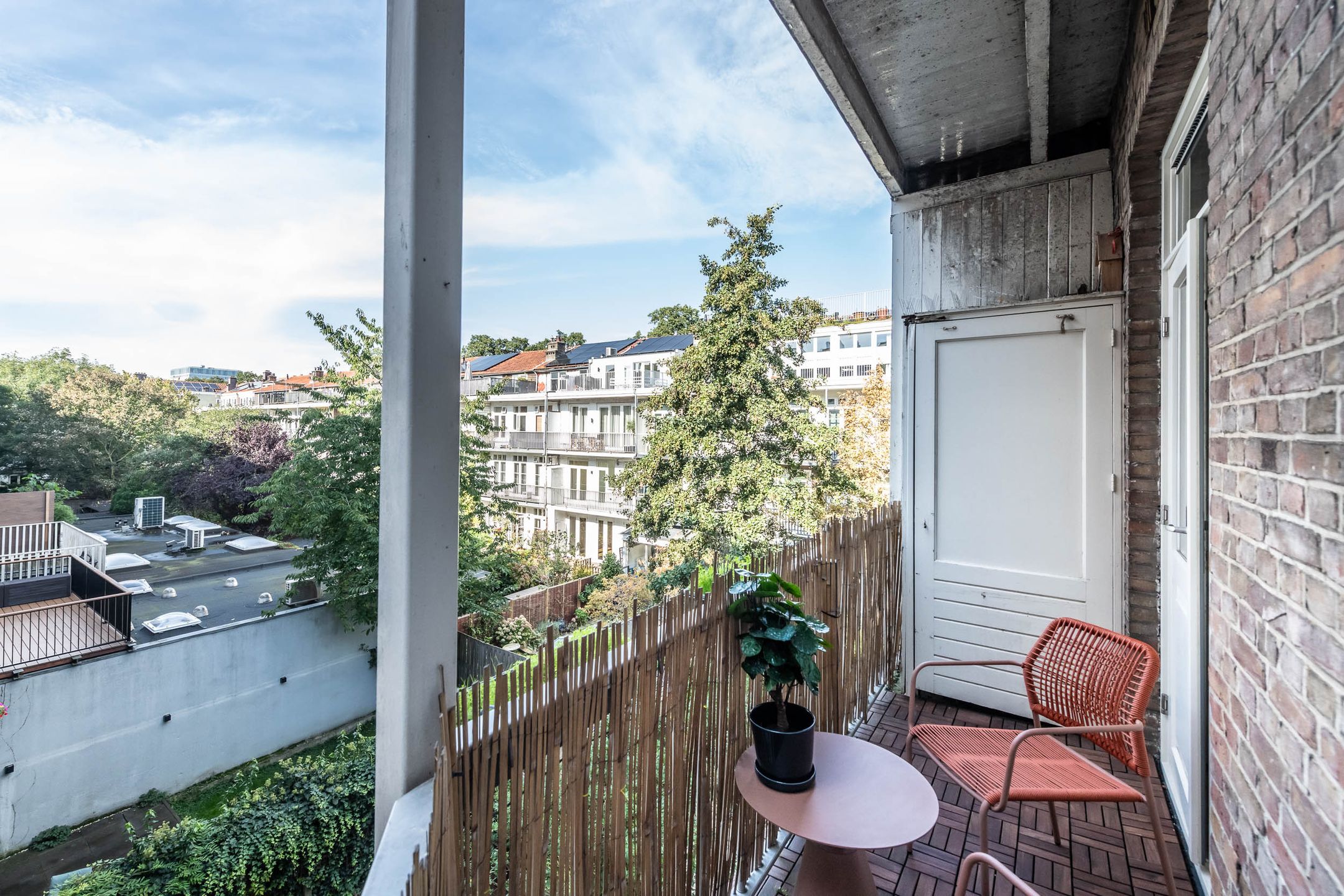 Photo 3 of Warmondstraat 206-2
