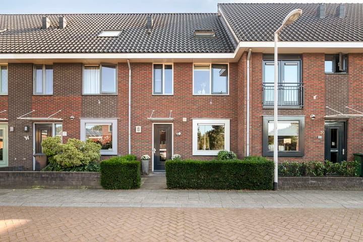 Tussenwoning te koop: Sabelpootlaan 22, Barneveld