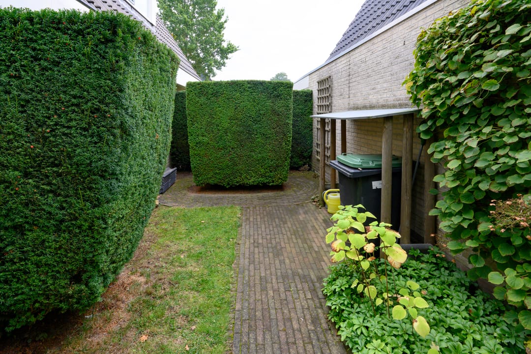 Foto 31 van Bijenkorf 56