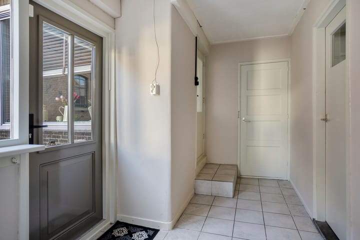 Vrijstaande woning te koop: Kerkstraat 19, Groot-Ammers