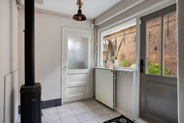 Vrijstaande woning te koop: Kerkstraat 19, Groot-Ammers