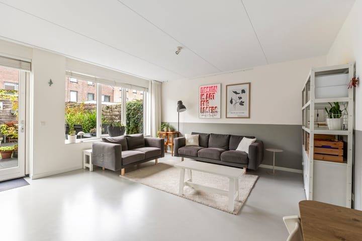 Hoekwoning te koop: Nova zembla 19, Noord-Scharwoude