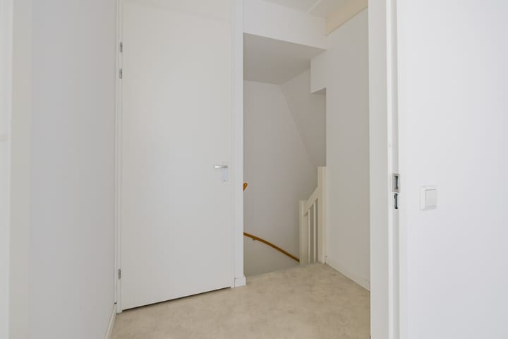 Tussenwoning te koop: S.P. Kuijperplantsoen 105, Ijmuiden
