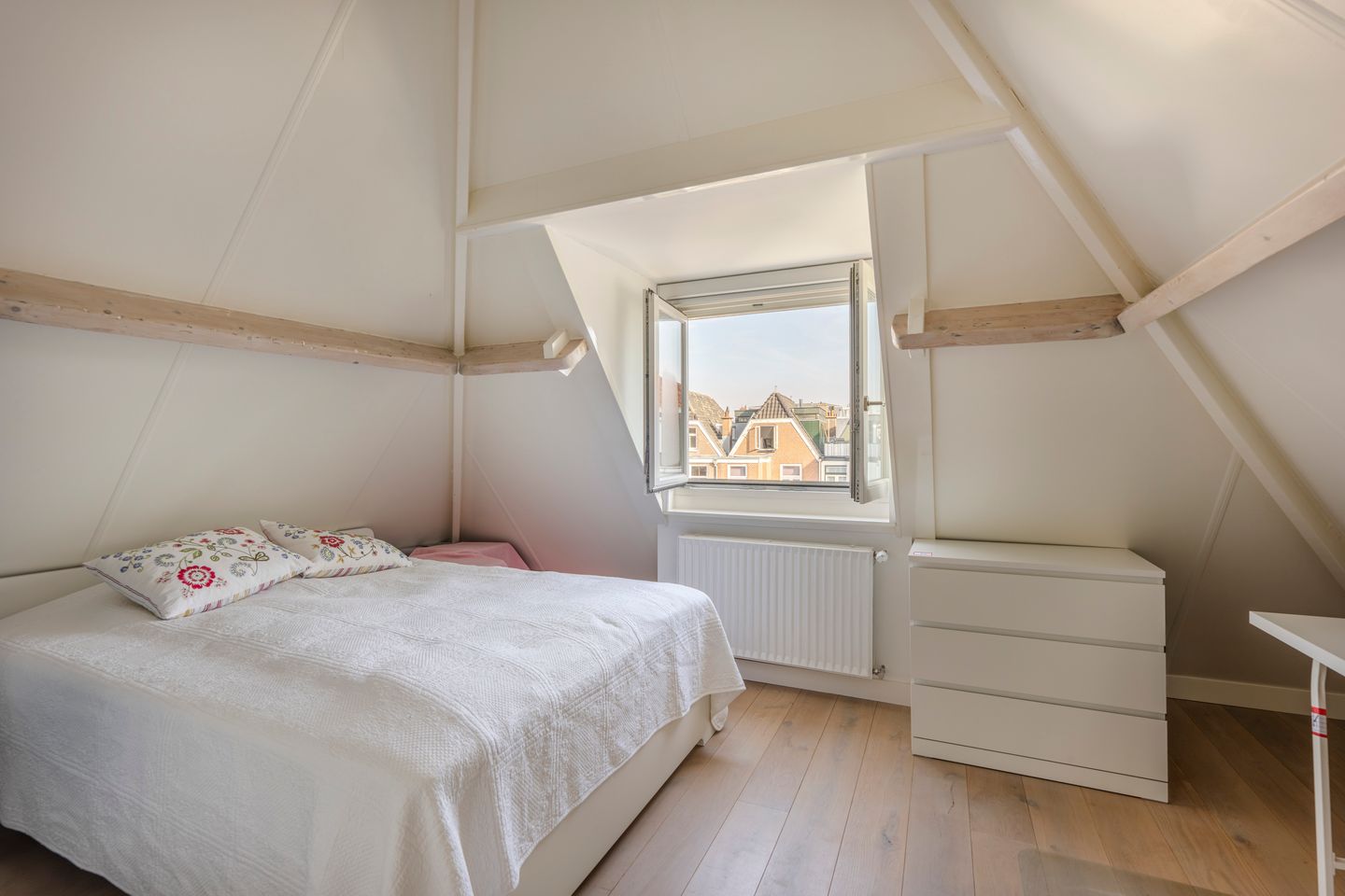 Foto 49 van Obrechtstraat 185