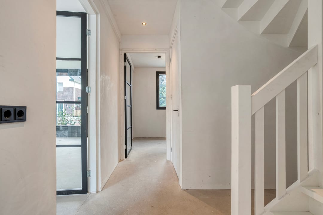 Photo 17 of Vredeveldstraat 1-A