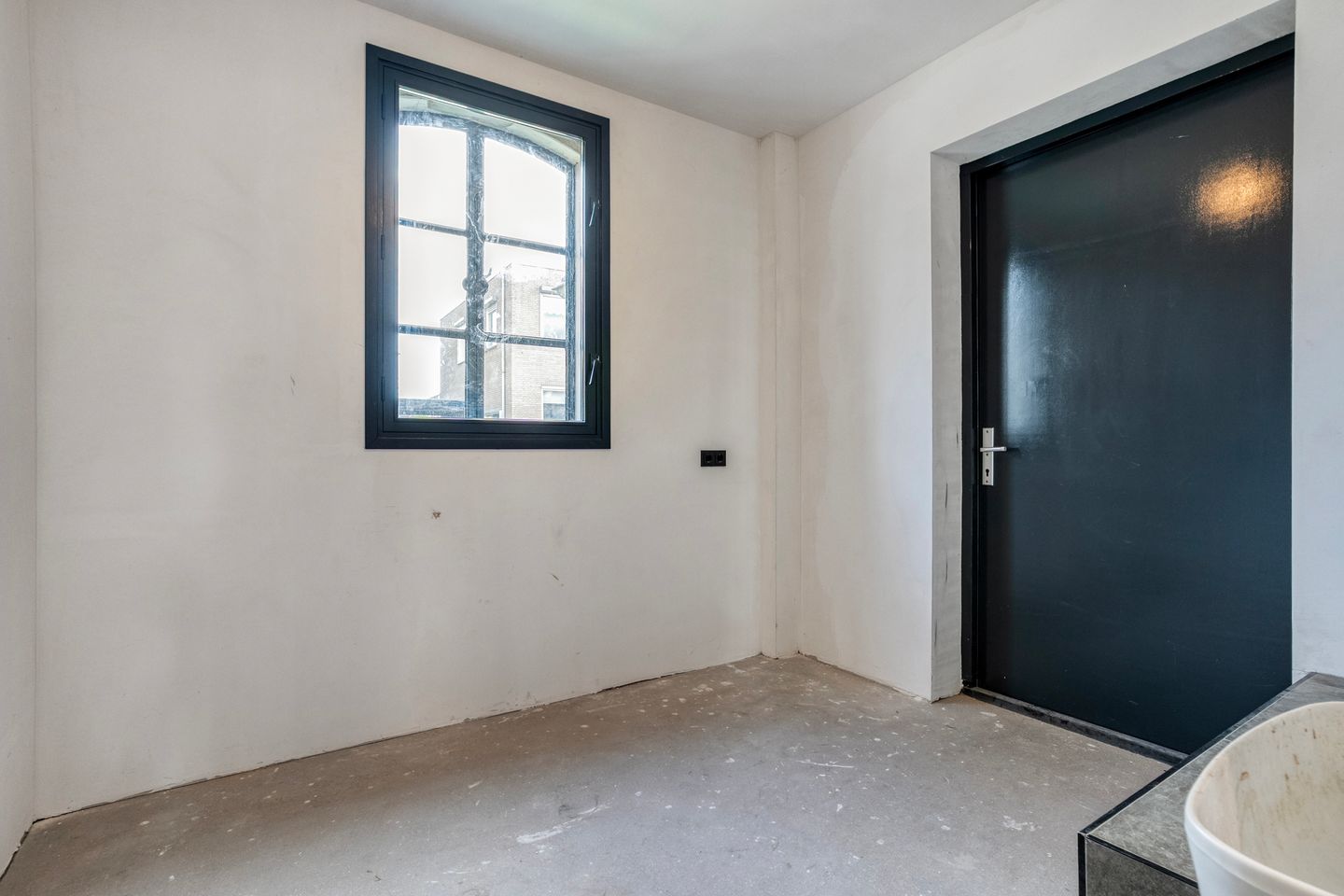 Photo 20 of Vredeveldstraat 1-A