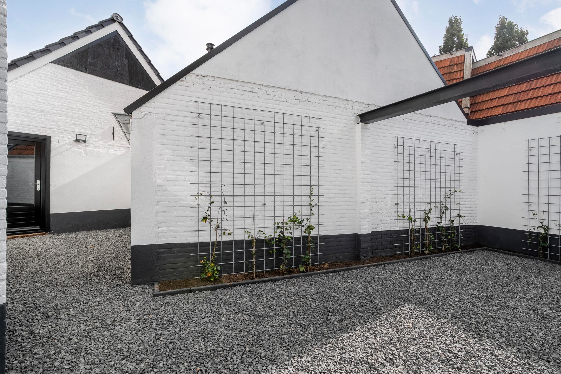 Photo 39 of Vredeveldstraat 1-A