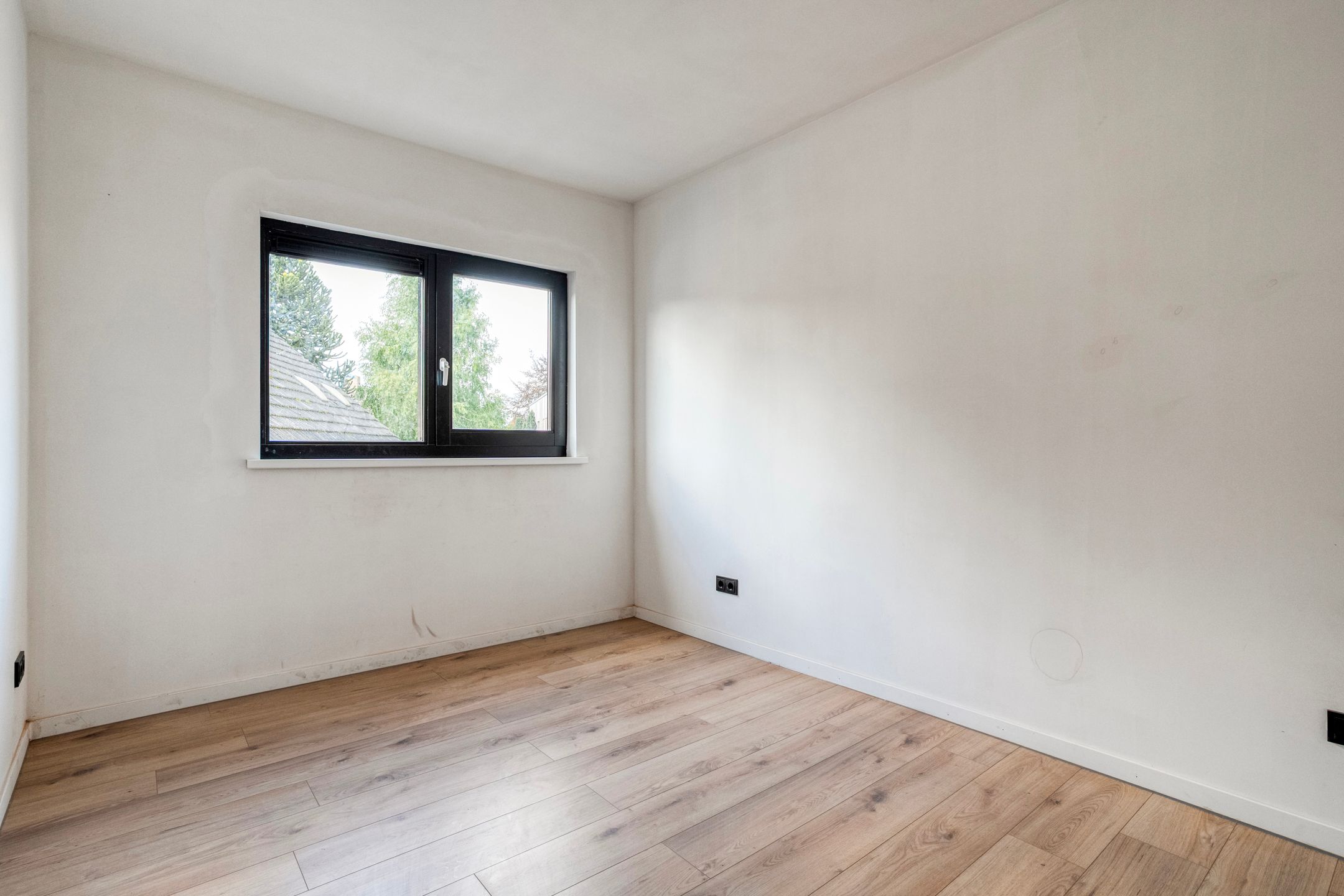 Photo 36 of Vredeveldstraat 1-A