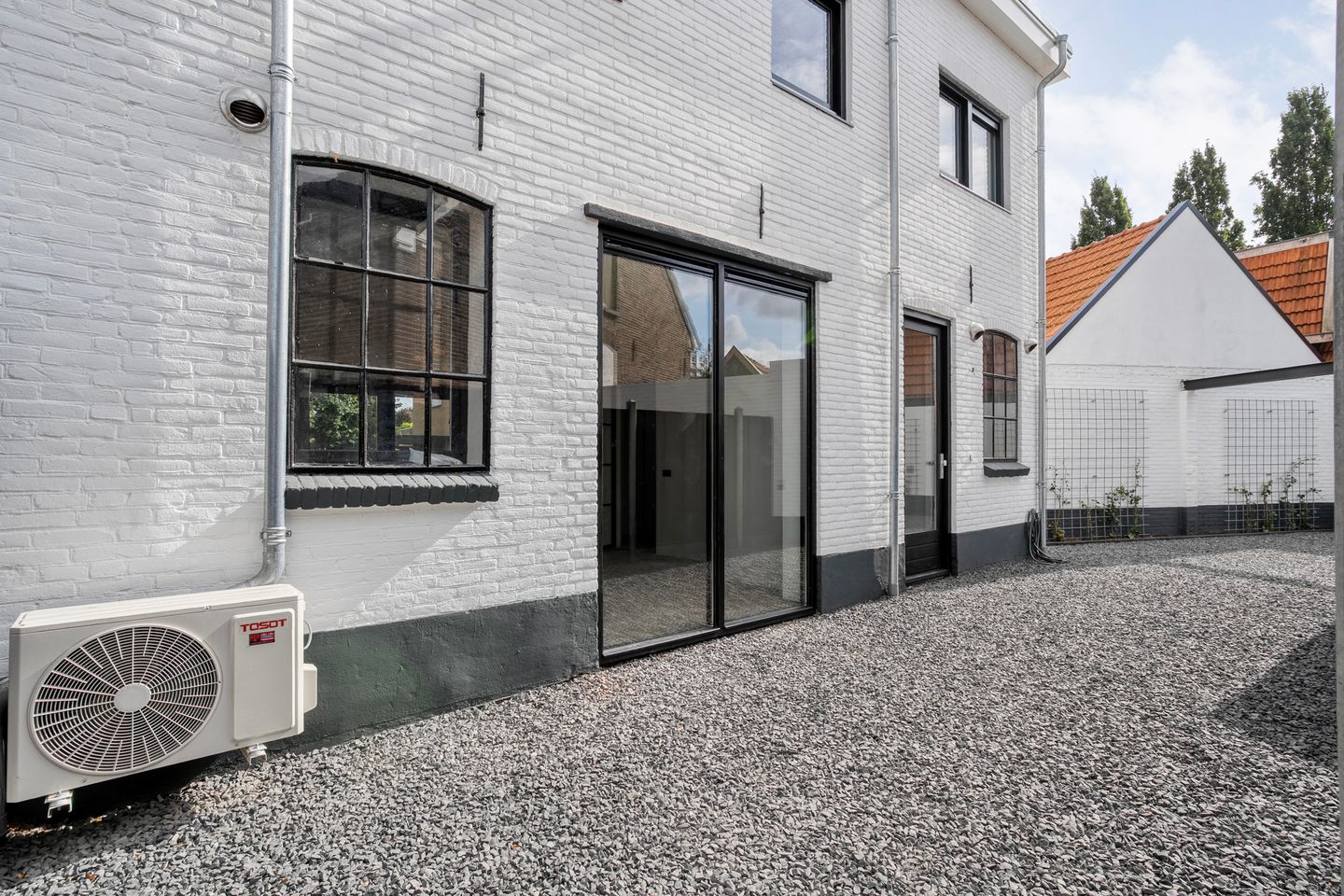 Photo 40 of Vredeveldstraat 1-A