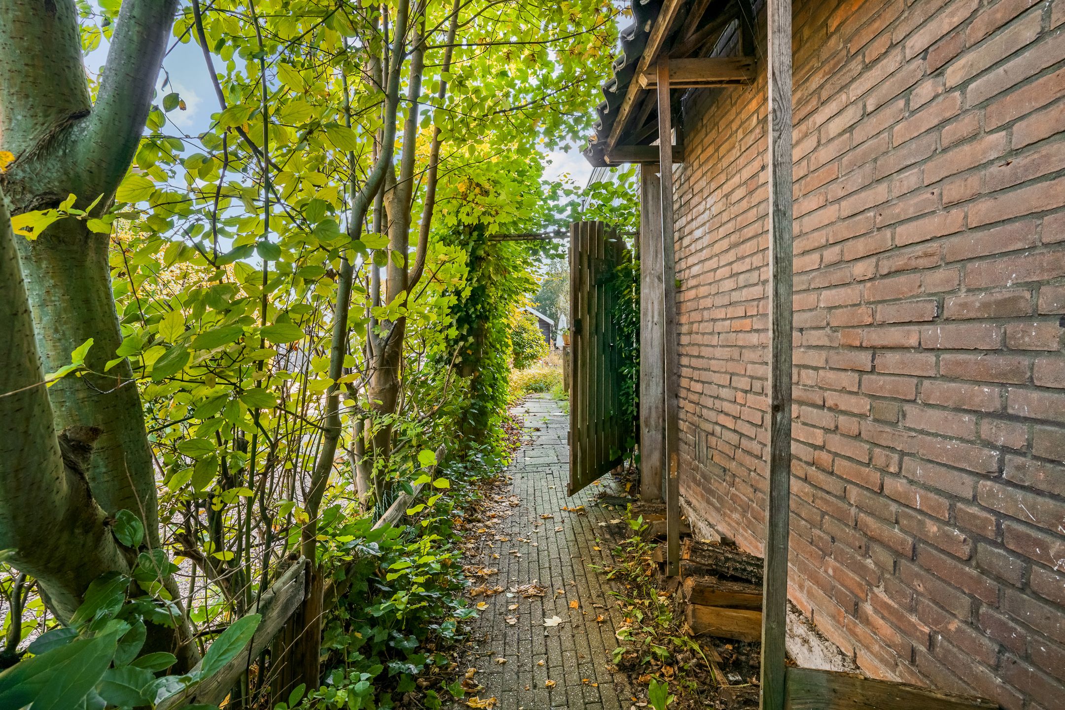 Photo 33 of Uiterweg 287