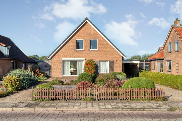 Vrijstaande woning te koop: Zwarte Dijk 28, Lutten