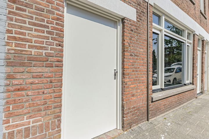 Appartement te huur: Hendrik Zwaardecroonstraat 116, 'S-Gravenhage