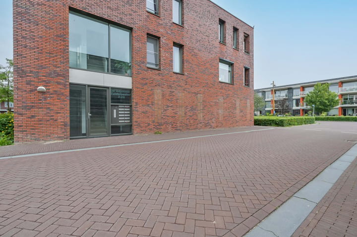 Appartement te koop: Zuiderzeehof 2, Zeewolde