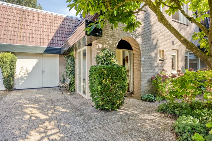 Foto 4 van Andoorn 63