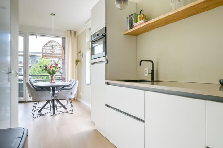 Appartement te koop: Zuiderzeehof 2, Zeewolde