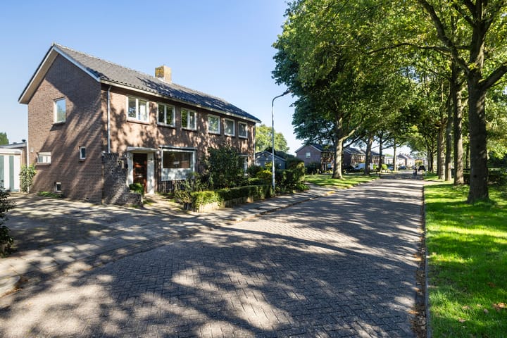 Foto 4 van Van Helsdingenstraat 5
