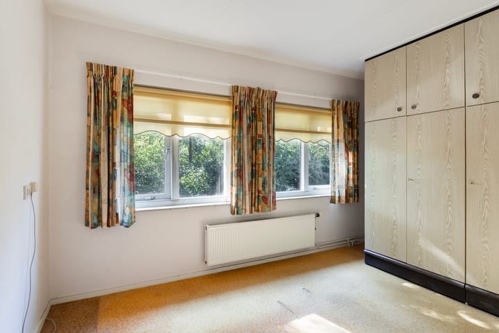 Tussenwoning te koop: Van Helsdingenstraat 5, Hurdegaryp