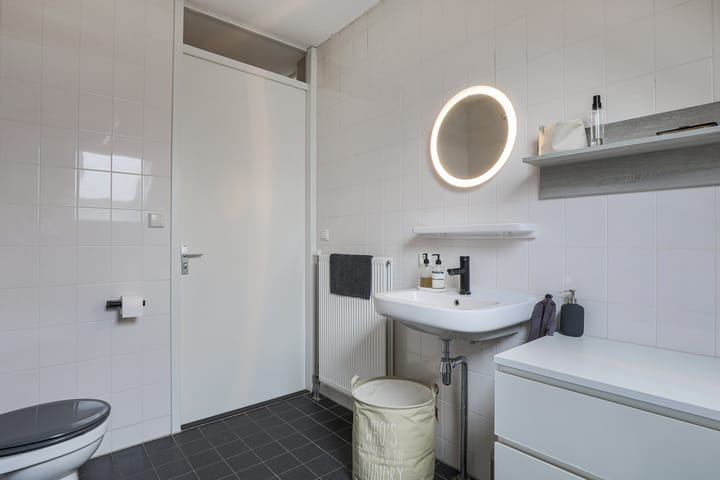 Tussenwoning te koop: Het Veld 3, Hooglanderveen