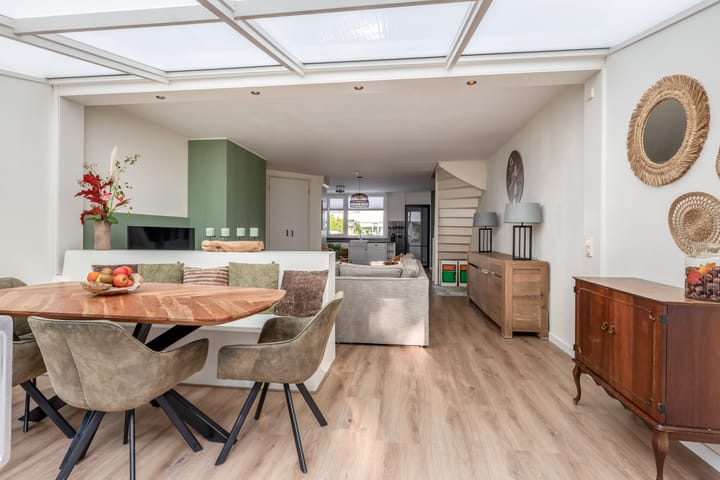 Tussenwoning te koop: Fazantstraat 39, Lisse