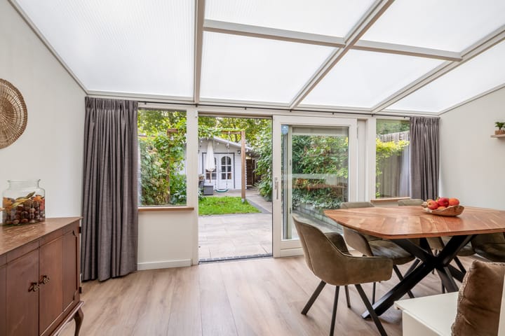 Tussenwoning te koop: Fazantstraat 39, Lisse