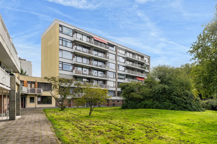 Appartement te koop: mr. L.A. Kesperweg 37C, Vlaardingen