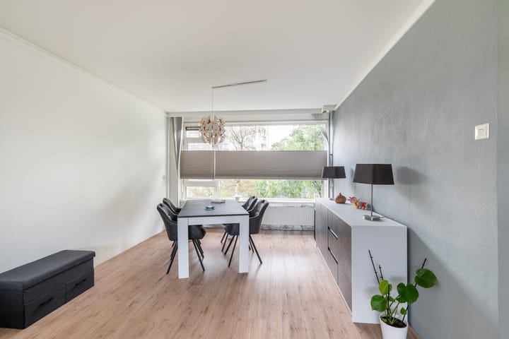 Appartement te koop: mr. L.A. Kesperweg 37C, Vlaardingen