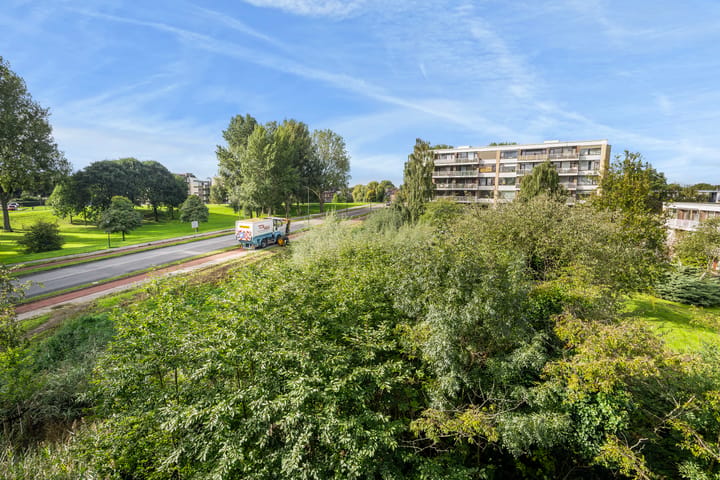 Appartement te koop: mr. L.A. Kesperweg 37C, Vlaardingen