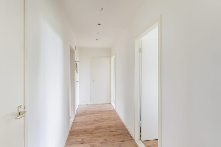 Appartement te koop: mr. L.A. Kesperweg 37C, Vlaardingen