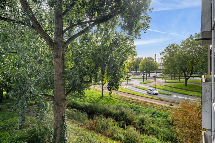 Appartement te koop: mr. L.A. Kesperweg 37C, Vlaardingen