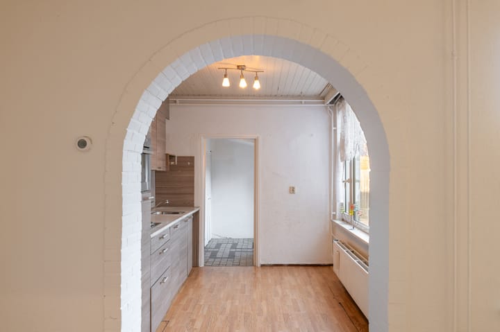 Tussenwoning te koop: Johan Dautzenbergstraat 24, Sittard