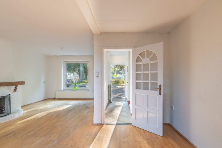 Tussenwoning te koop: Johan Dautzenbergstraat 24, Sittard