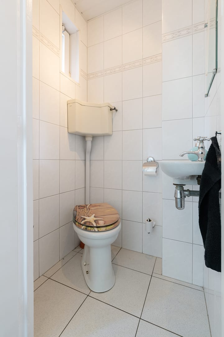 Tussenwoning te koop: Johan Dautzenbergstraat 24, Sittard