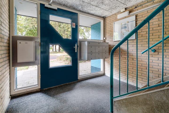 Appartement te koop: Staringstraat 230, Hengelo