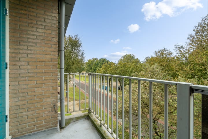 Appartement te koop: Staringstraat 230, Hengelo