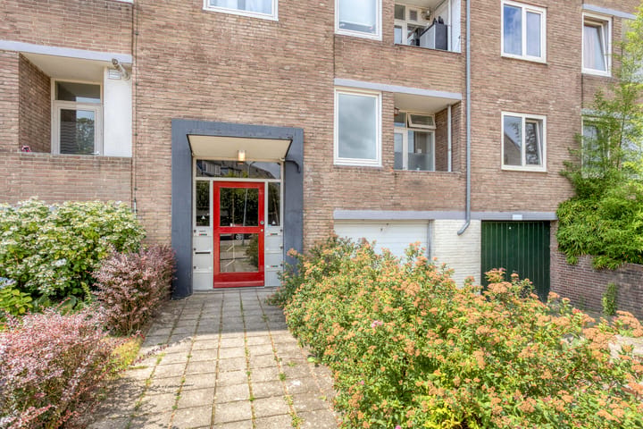 Appartement te koop: Wolvenlaan 31, Hilversum
