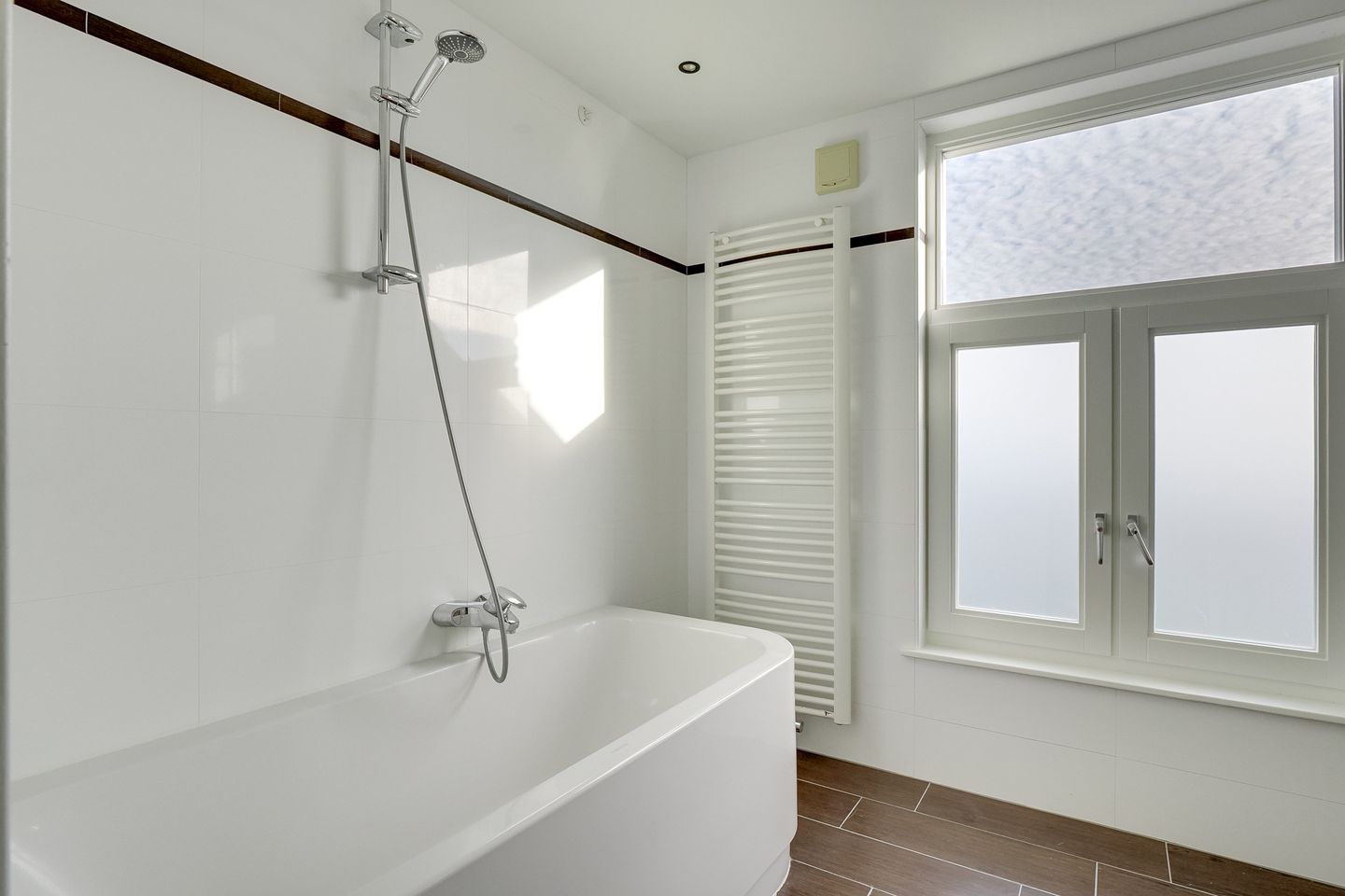 Photo 40 of Van der Goesstraat 36-BS