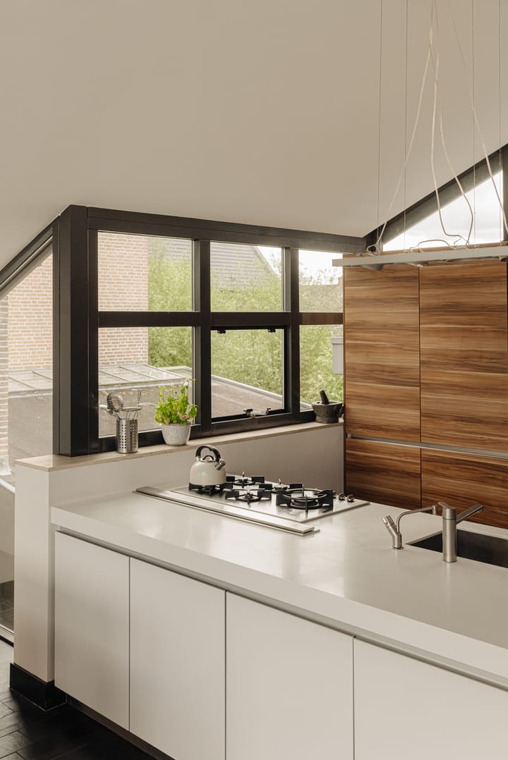 Vrijstaande woning te koop: Westmeerlaan 15, Roelofarendsveen