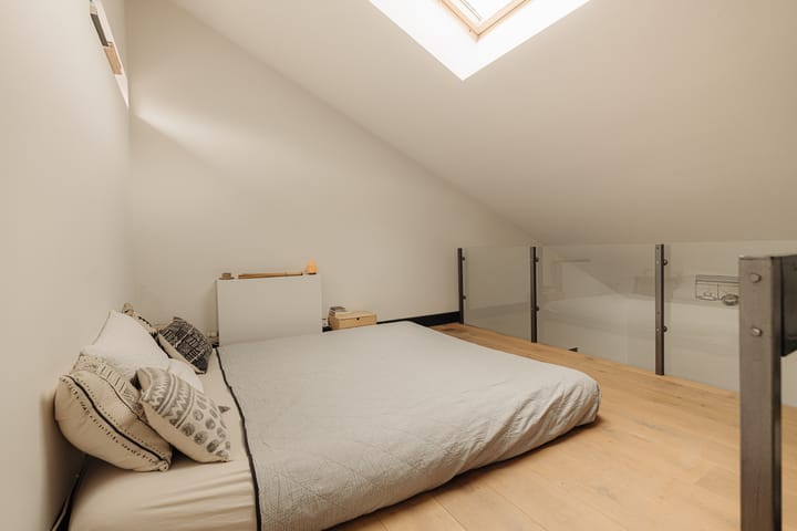 Vrijstaande woning te koop: Westmeerlaan 15, Roelofarendsveen